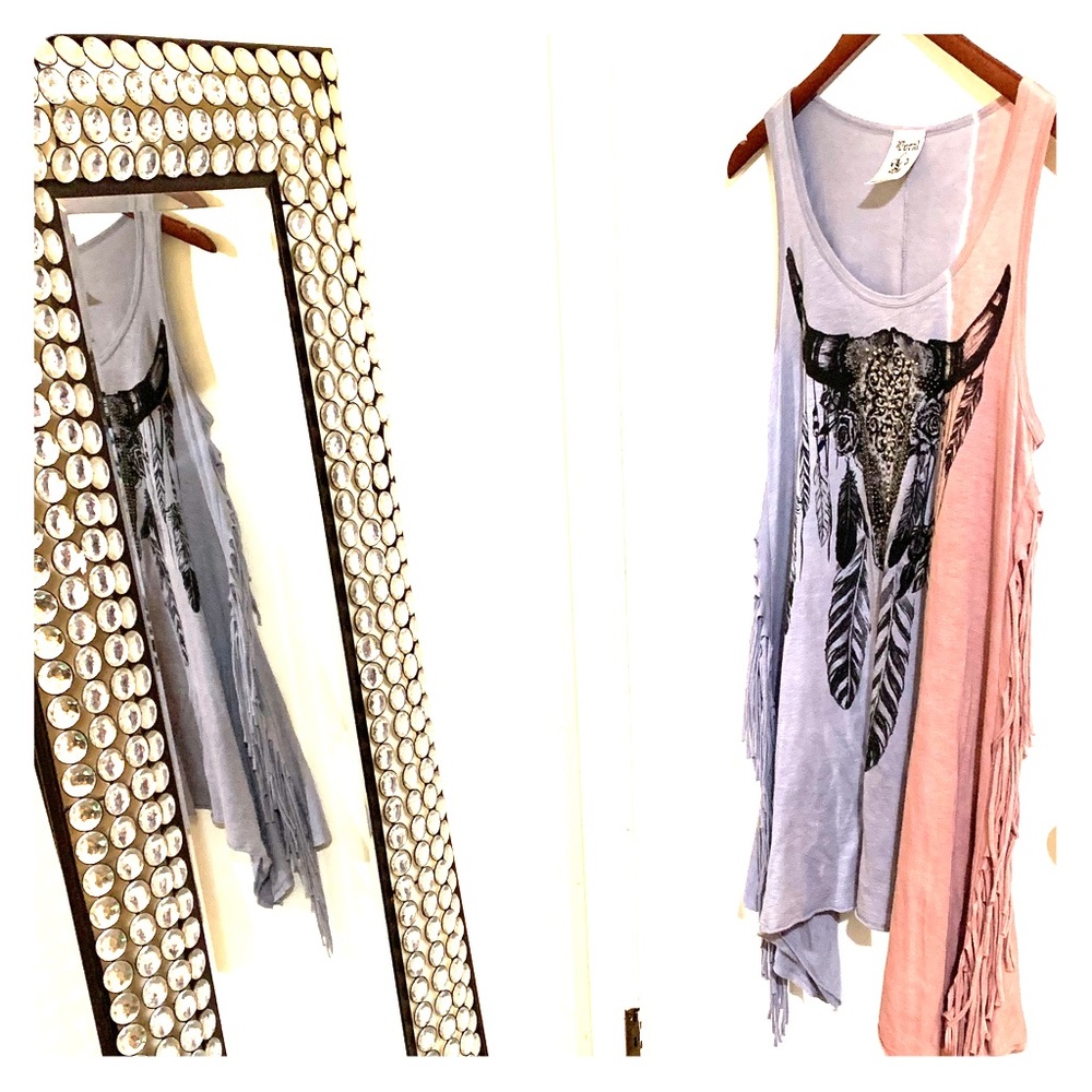 Long short sleeve southwestern style top.